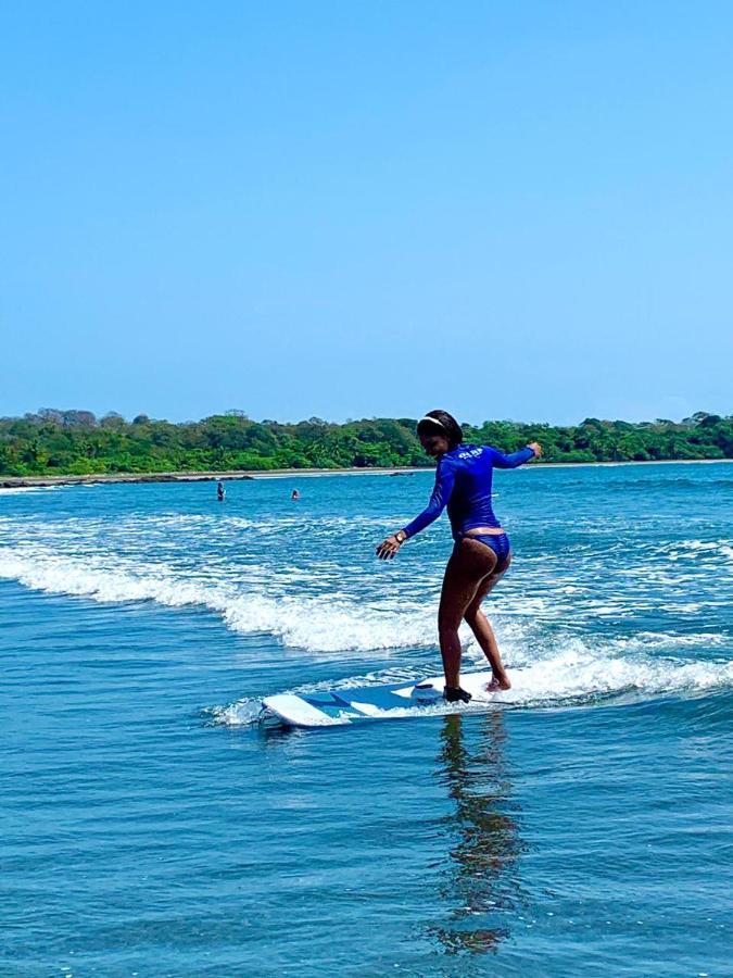 Hotel Oasis & Surf Camp Santa Catalina Ngoại thất bức ảnh