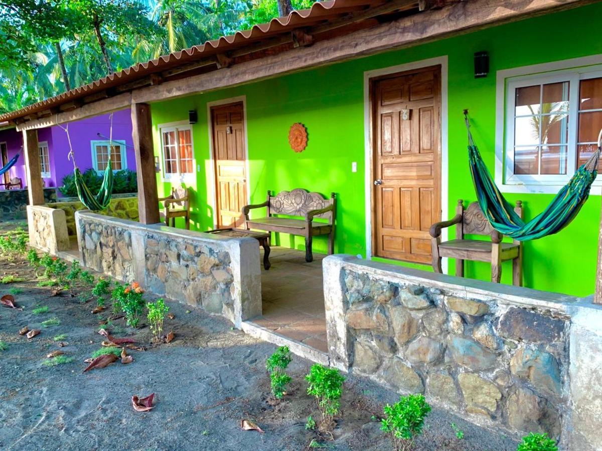Hotel Oasis & Surf Camp Santa Catalina Ngoại thất bức ảnh